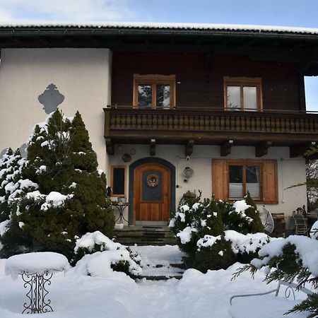 4 Elements Appartmenthaus Monarda 弗拉绍 外观 照片