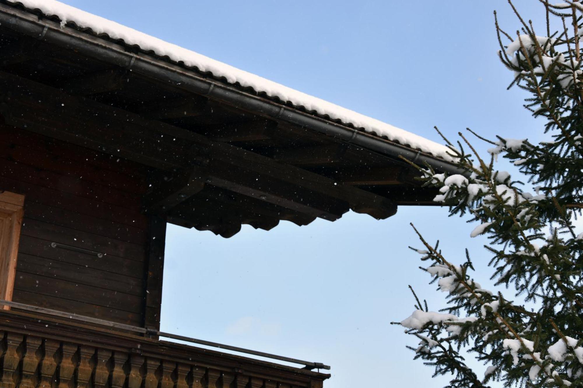 4 Elements Appartmenthaus Monarda 弗拉绍 外观 照片
