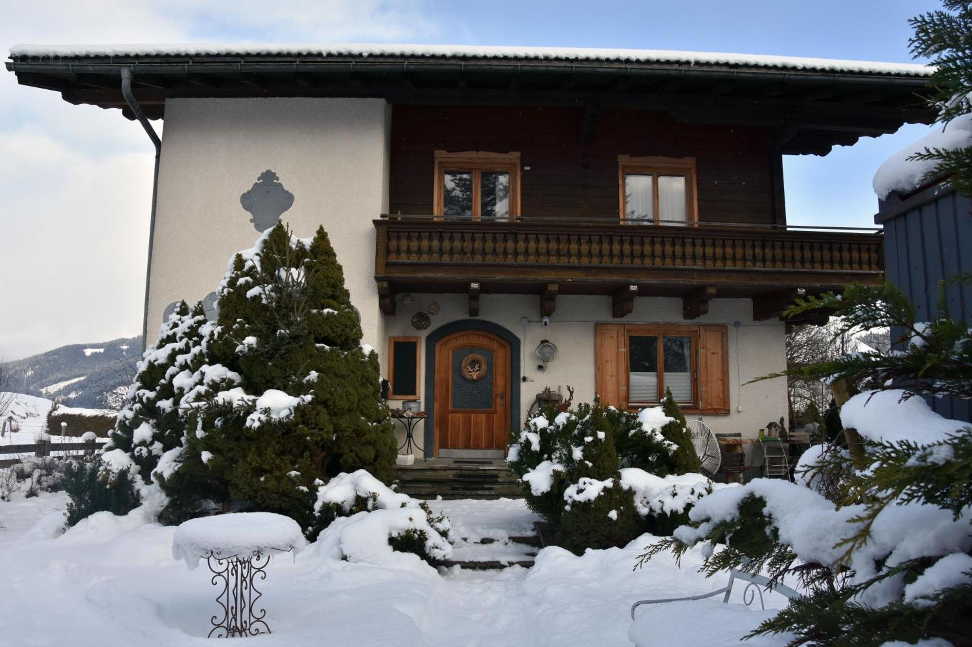 4 Elements Appartmenthaus Monarda 弗拉绍 外观 照片